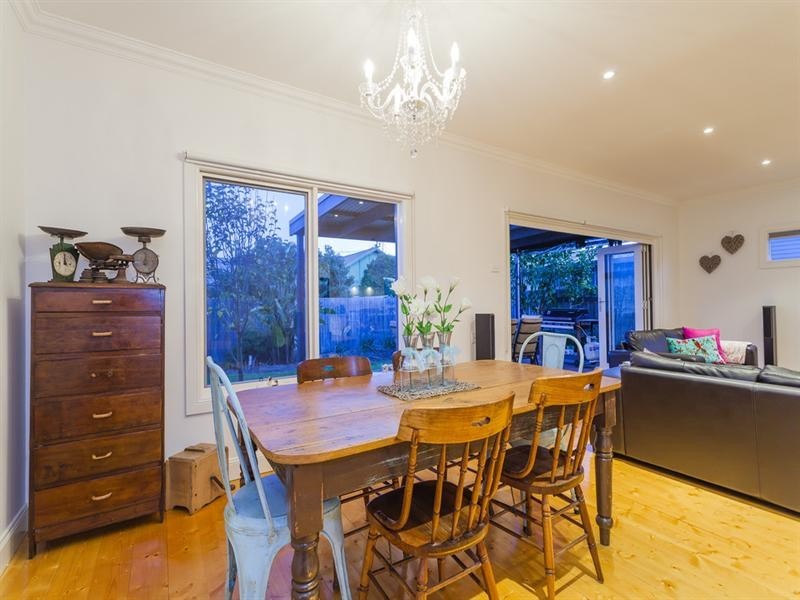 4 Walker Street, Rippleside VIC 3215