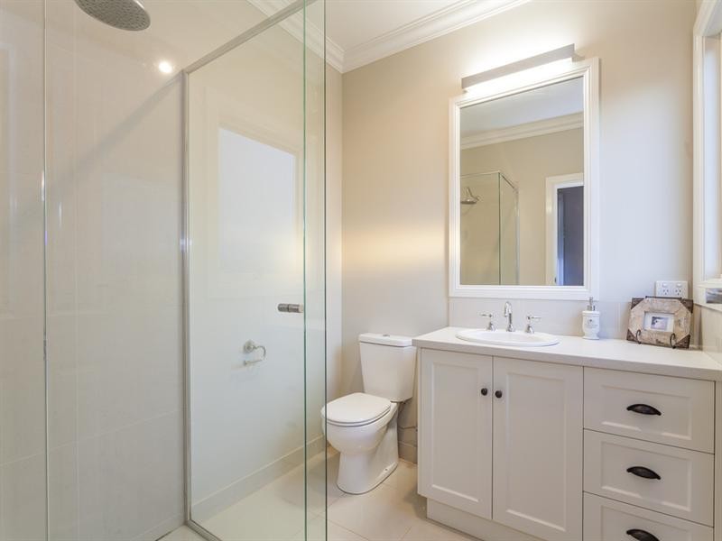 4 Walker Street, Rippleside VIC 3215