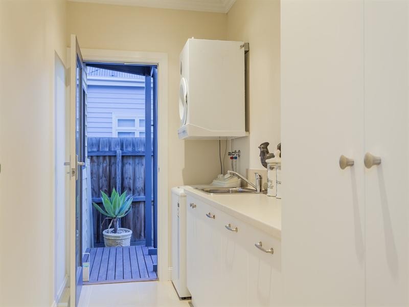 4 Walker Street, Rippleside VIC 3215