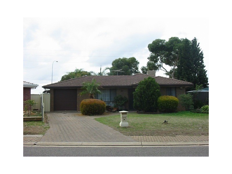 21 Carabeen Crescent, Andrews Farm SA 5114