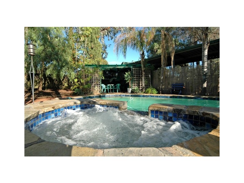 15 Francis Cresent, Salisbury Heights SA 5109