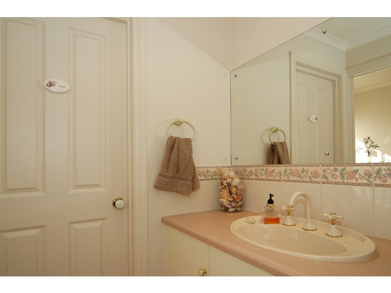 6 Legend Avenue, Walkley Heights SA 5098