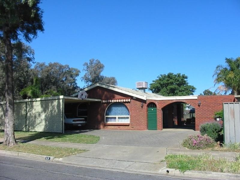 13 Miranda Road, Paralowie SA 5108