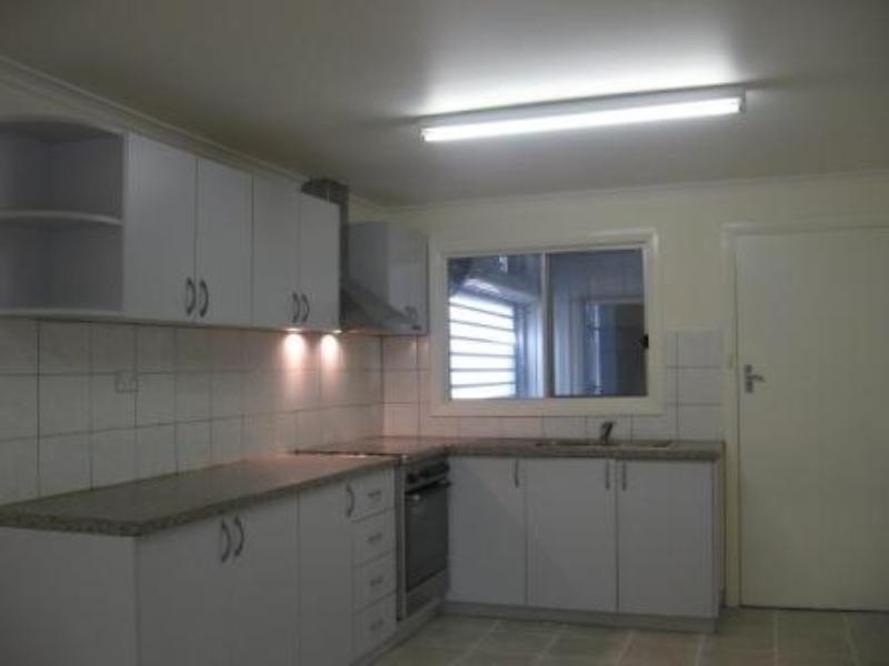 28 Ward Street, Pennington SA 5013