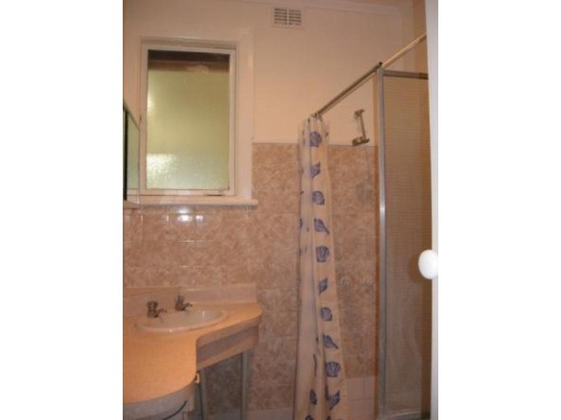 28 Ward Street, Pennington SA 5013