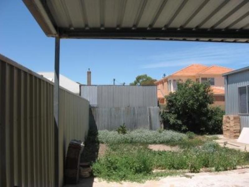 28 Ward Street, Pennington SA 5013