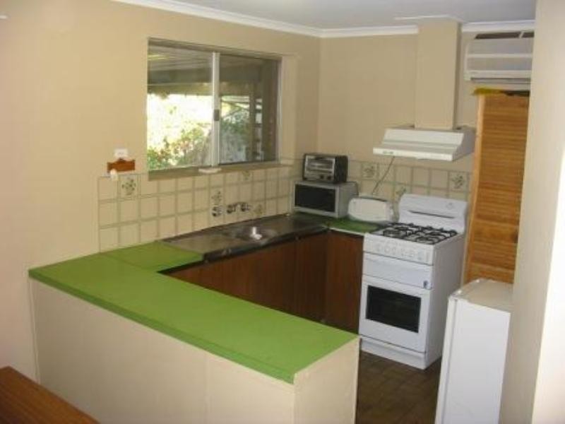 14 Bond Avenue, Burton SA 5110