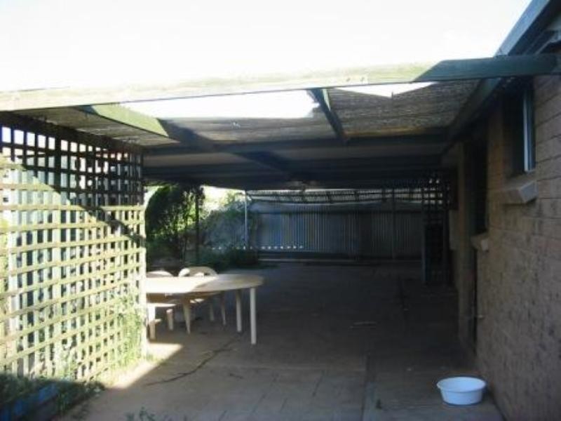 14 Bond Avenue, Burton SA 5110