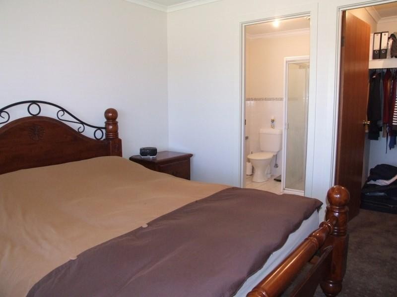 4 Mosel Grove, Paralowie SA 5108