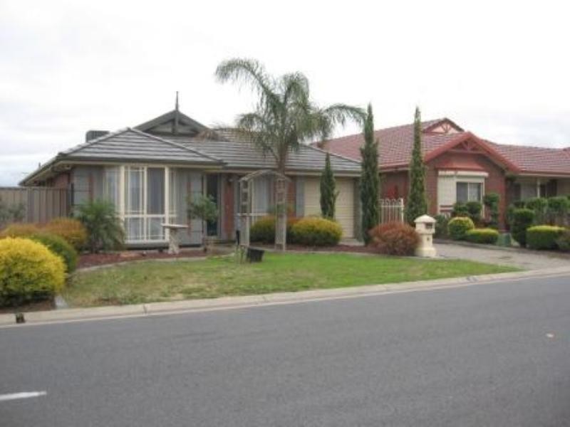 6 Lakeview Drive, Parafield Gardens SA 5107