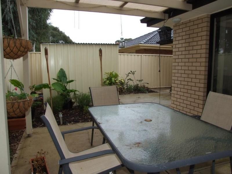 15 Napoleon Court, Paralowie SA 5108