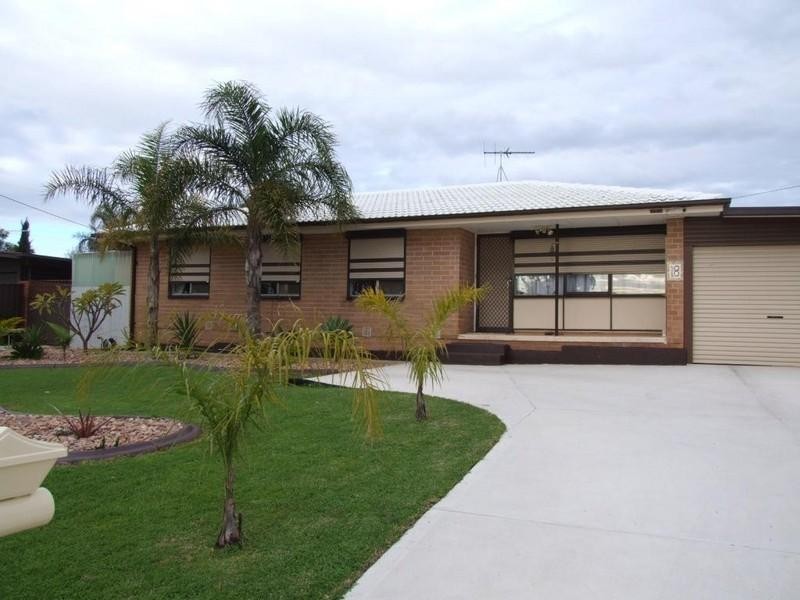 18 Seatown Road, Elizabeth Park SA 5113