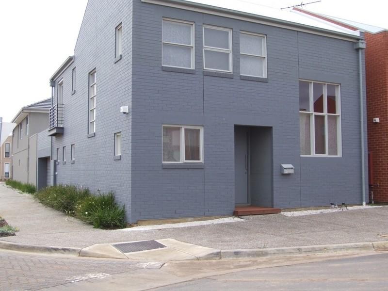 54 The Strand, Mawson Lakes SA 5095