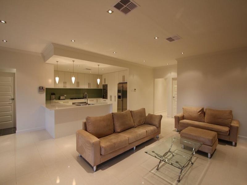 6 Pillie Crescent, Mawson Lakes SA 5095