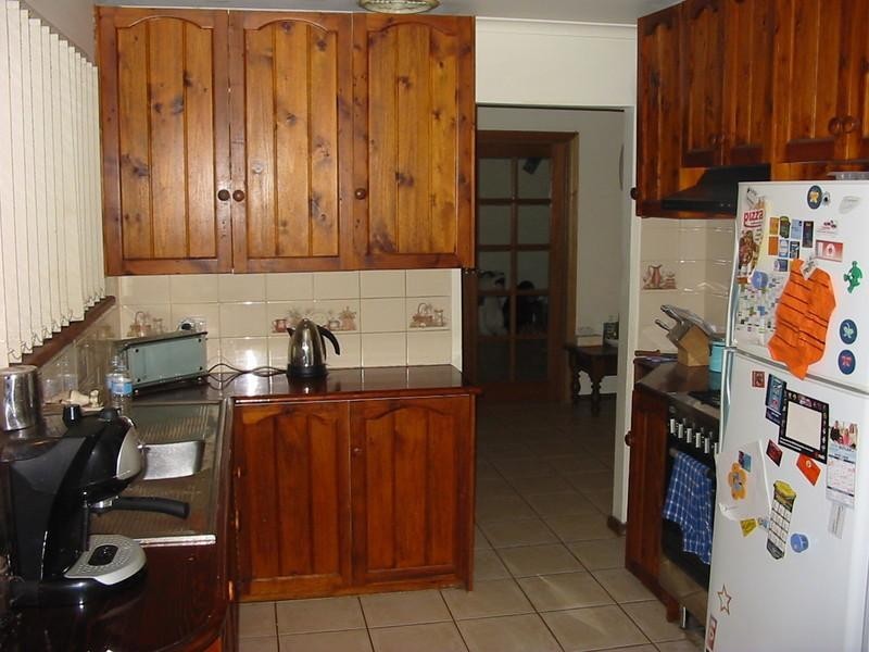 25 Bond Avenue, Burton SA 5110