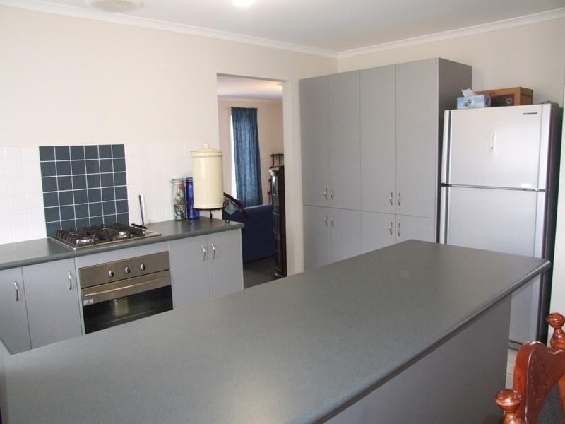 4 Blossom Court, Burton SA 5110