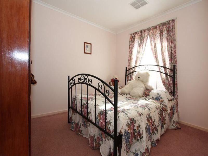 7 Duchess Court, Paralowie SA 5108