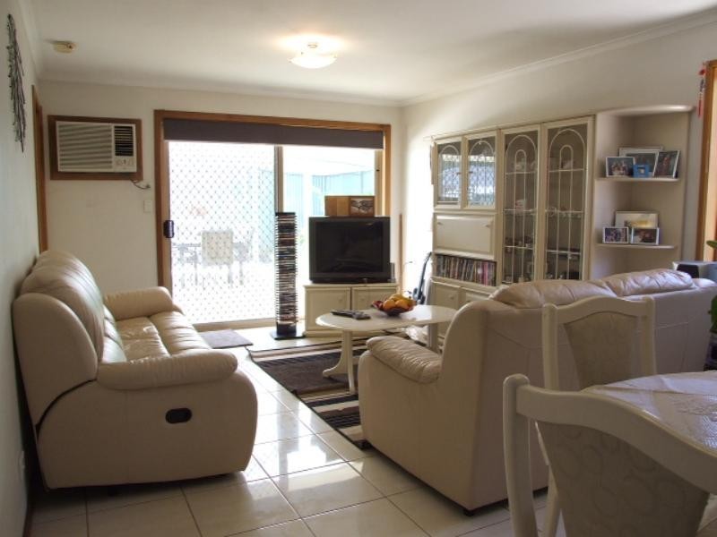 8 Armadale Place, Salisbury East SA 5109