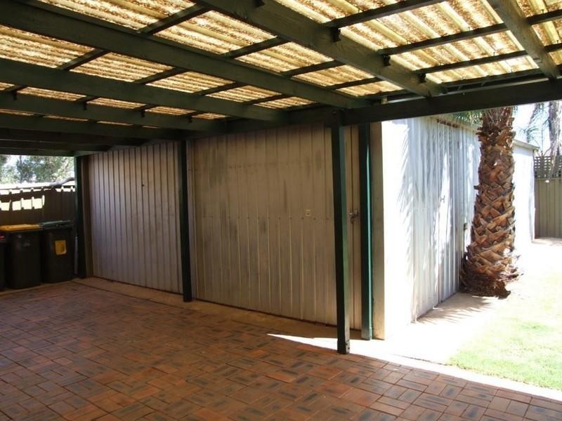 17 Bond Avenue, Burton SA 5110