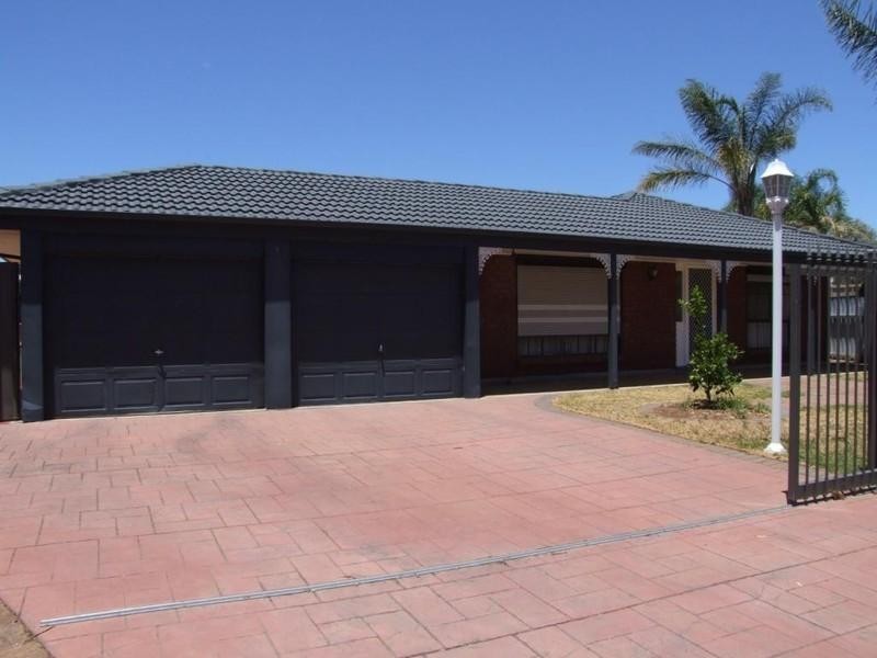 4 Glenton Court, Paralowie SA 5108