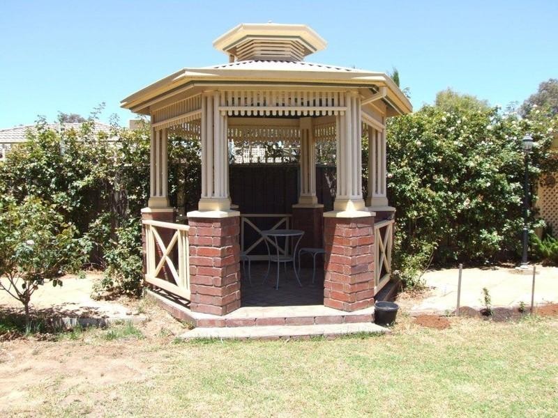 4 Glenton Court, Paralowie SA 5108