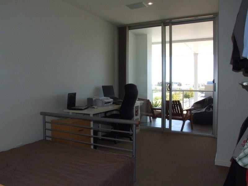 W21/18- 28 Main Street, Mawson Lakes SA 5095