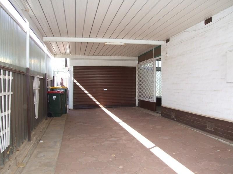 17 Blake Road, Elizabeth South SA 5112