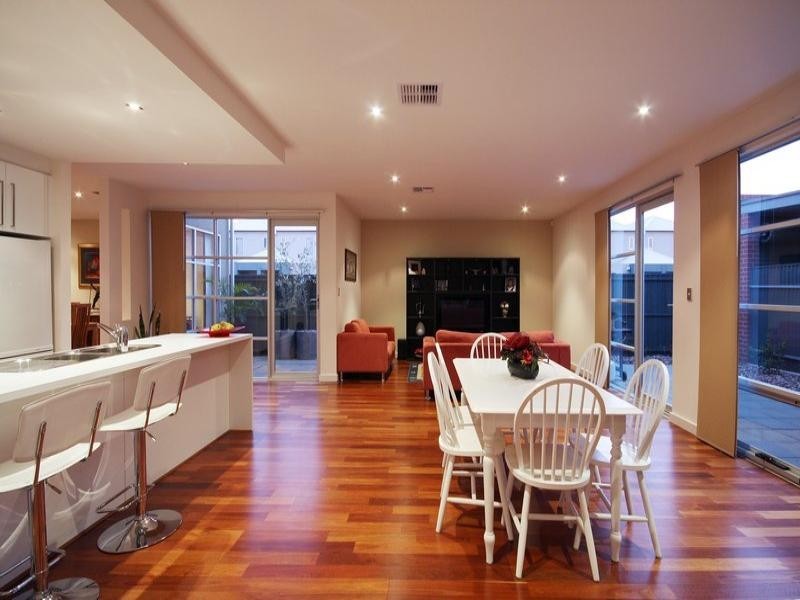 11 Yates Street, Mawson Lakes SA 5095