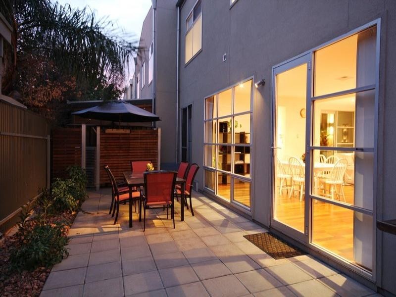 11 Yates Street, Mawson Lakes SA 5095