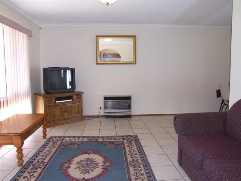 4 Tracey Avenue, Paralowie SA 5108