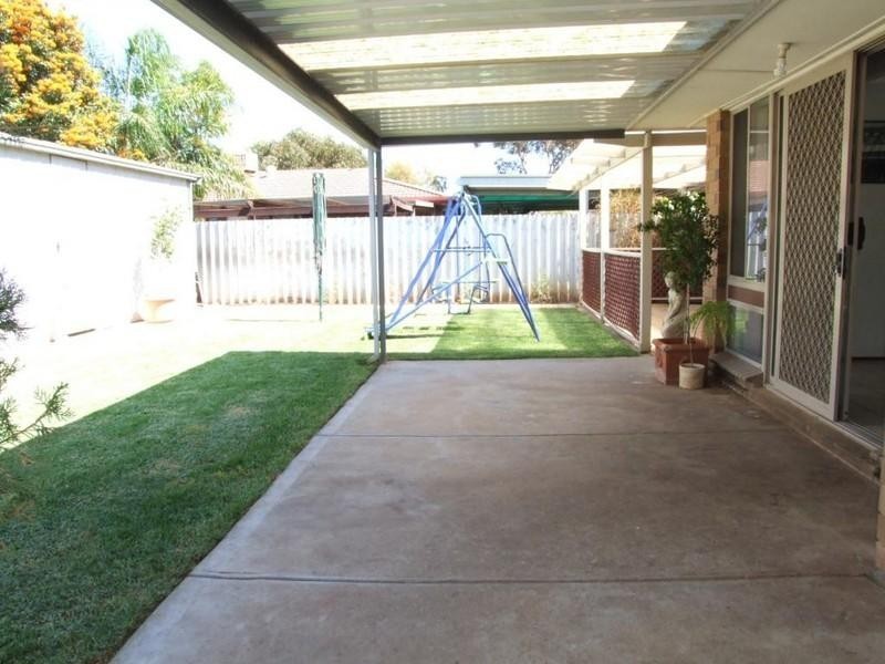 4 Tracey Avenue, Paralowie SA 5108