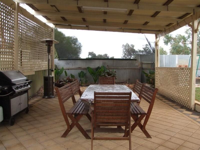 18 Snowdon Avenue, Salisbury East SA 5109