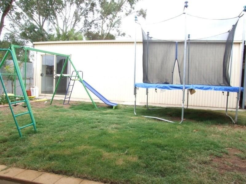 18 Snowdon Avenue, Salisbury East SA 5109