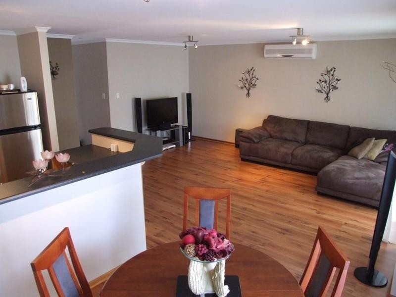 8 Lucy Street, Burton SA 5110