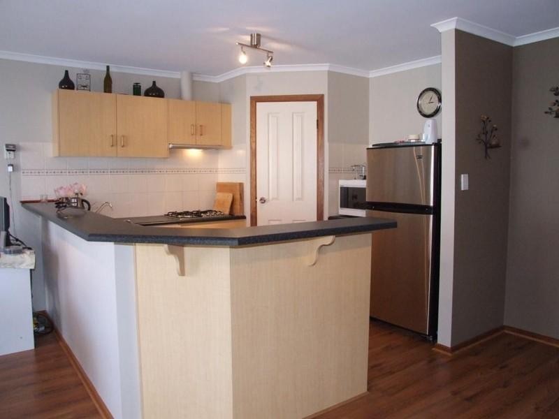 8 Lucy Street, Burton SA 5110