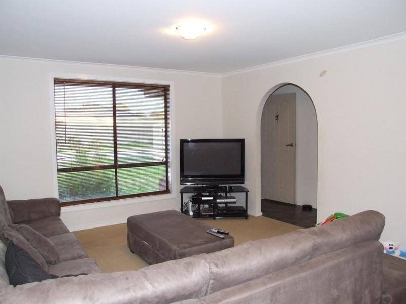 22 Bartlett Avenue, Paralowie SA 5108