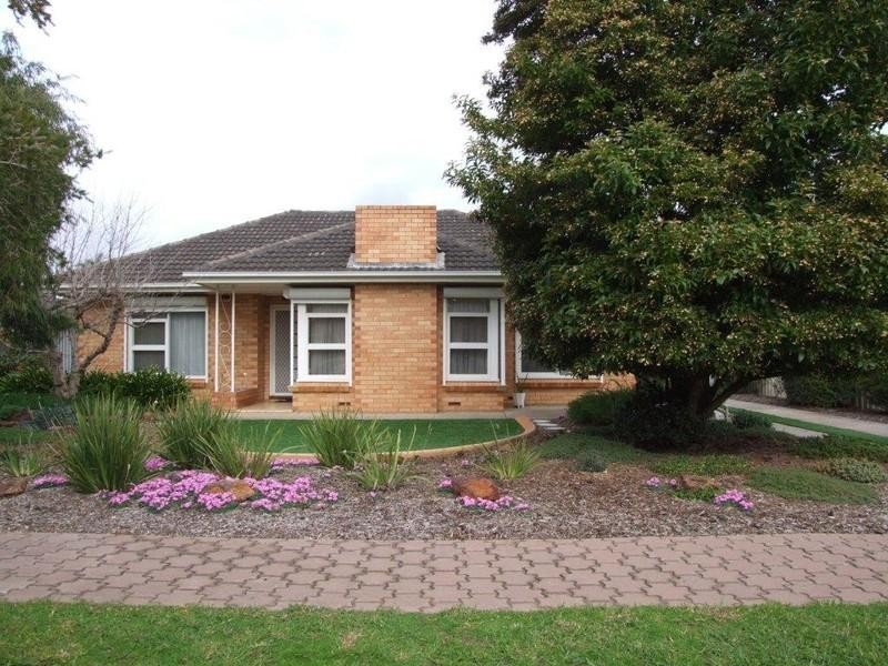 18 Jennifer Terrace, Parafield Gardens SA 5107