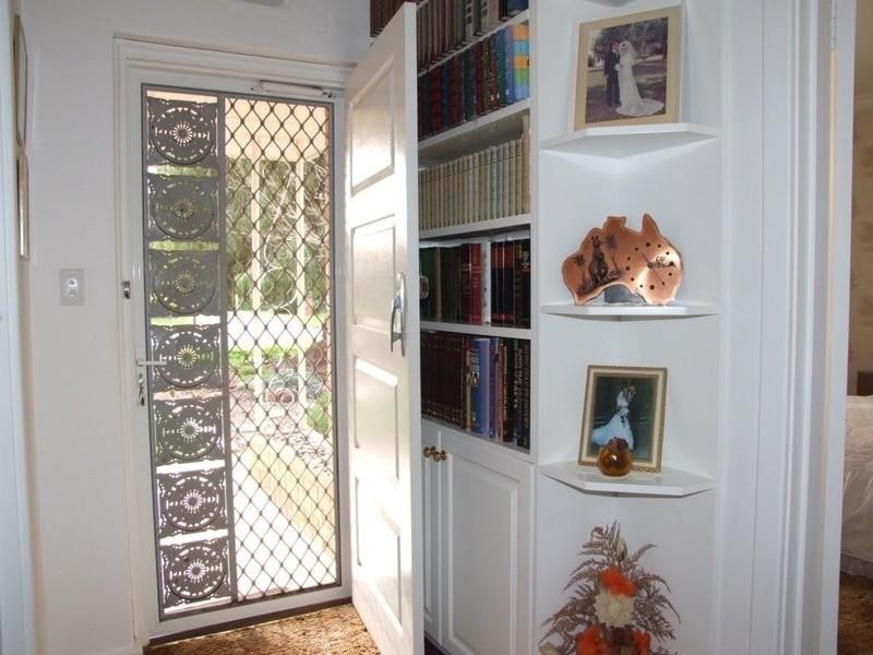 18 Jennifer Terrace, Parafield Gardens SA 5107