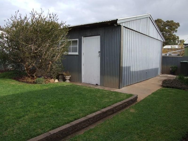 18 Jennifer Terrace, Parafield Gardens SA 5107