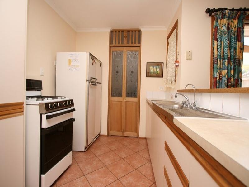 23 Oak Avenue, Burton SA 5110