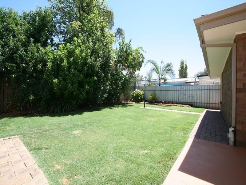 23 Oak Avenue, Burton SA 5110