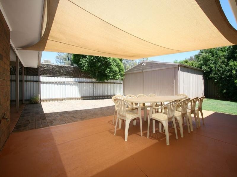 23 Oak Avenue, Burton SA 5110