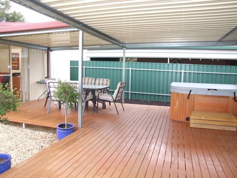 14 Mostyn Crescent, Salisbury East SA 5109