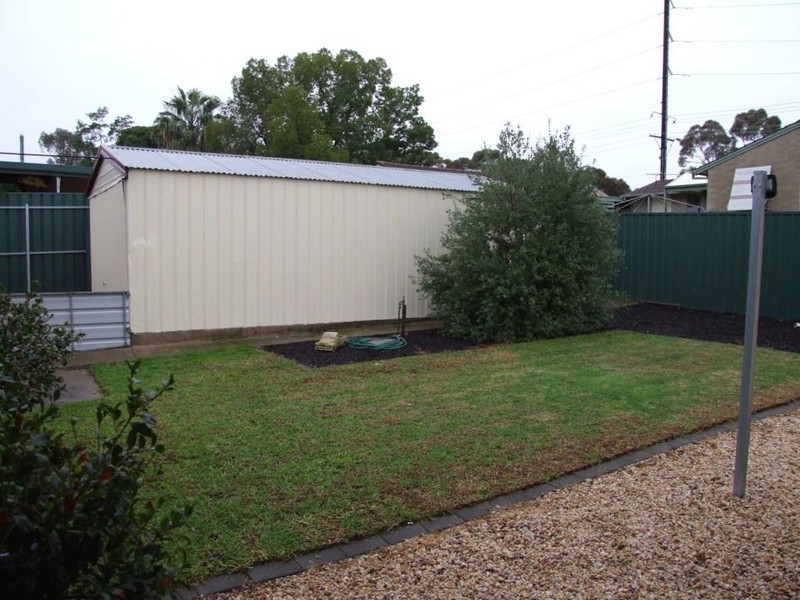 14 Mostyn Crescent, Salisbury East SA 5109