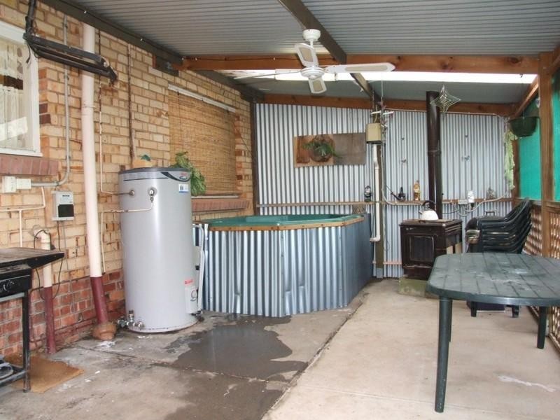 77 Northampton Crescent, Elizabeth East SA 5112