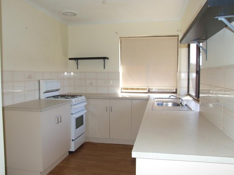Unit 17, 14 Gretel Crescent, Paralowie SA 5108