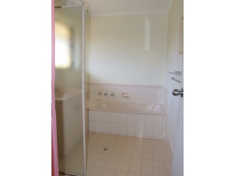 Unit 17, 14 Gretel Crescent, Paralowie SA 5108