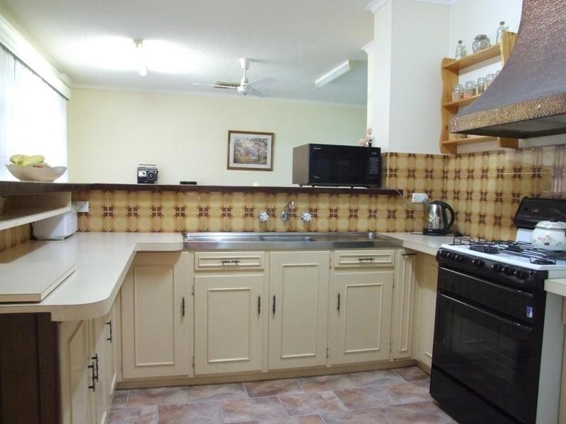 43 Jacaranda Drive, Salisbury East SA 5109