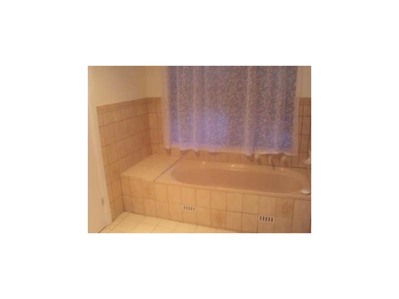 3 Blaess Drive, Paralowie SA 5108