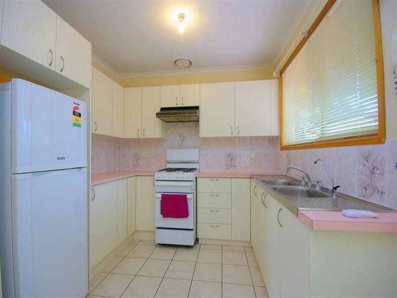 16 Crown Crescent, Paralowie SA 5108